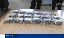 Zaplijenjeno 10 kg heroina na GP-u Karasovići
