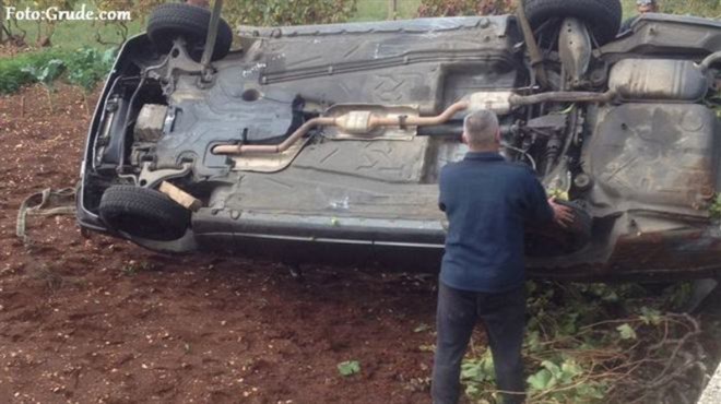 Automobil sletio s ceste u grudskom naselju Pešija, nastala materijalna šteta