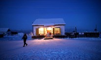 DONOSIMO NAJHLADNIJU FOTOGALERIJU: U najhladnijem selu na svijetu na -60°C nitko ne gasi automobile preko noći