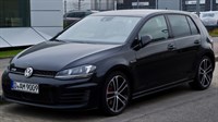 Policija pronašla 80.000 eura u gotovini u VW Golfu