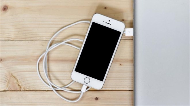 Nikad više 'bez baterije': Apple razvija punjenje preko WiFi-ja 