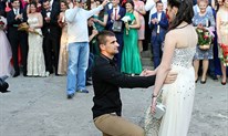 Hercegovina: Zaprosio maturanticu pred cijelom generacijom