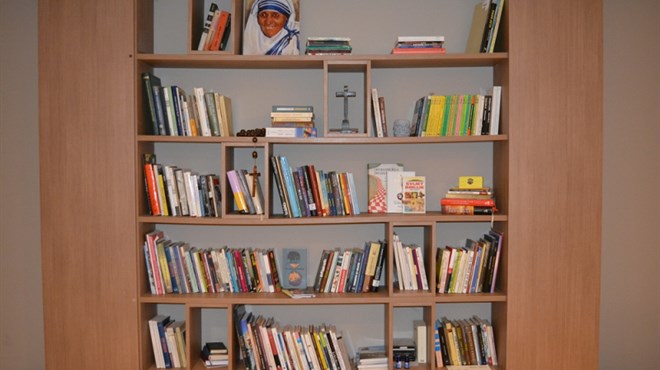 Gradska knjižnica Imotski donirala knjige domu 'Vita' u Grudama