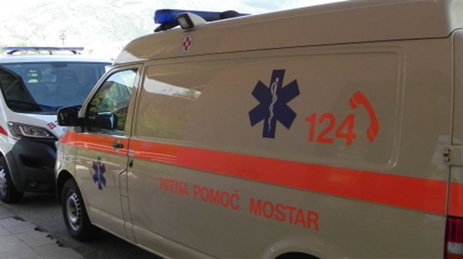 Mostar: Dvoje pješaka stradalo na pješačkom prijelazu, jedan teže ozlijeđen