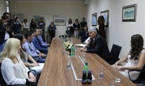 Čović dodijelio pohvalnice izvrsnim studentima Sveučilišta u Mostaru