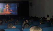 FOTO: Spektakl u kinodvorani Grude, više od stotinu djece uživalo u animiranom spektaklu