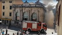 Zadar: vatogasci se bore s vatrenom stihijom u staroj jezgri! VIDEO 