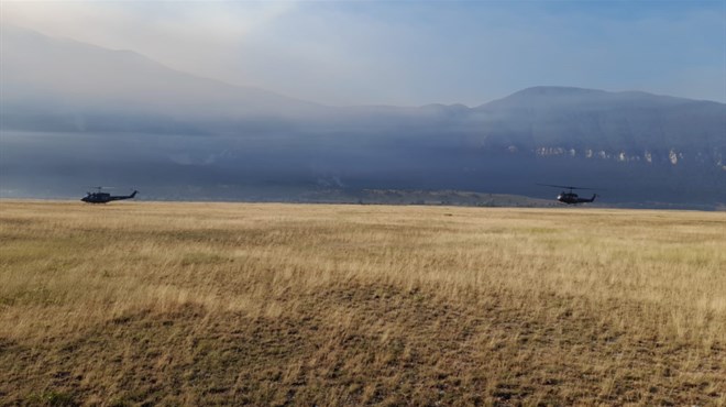 HELIKOPTERI ORUŽANIH SNAGA BIH PONOVNO GASE POŽAR NA ČVRSNICI