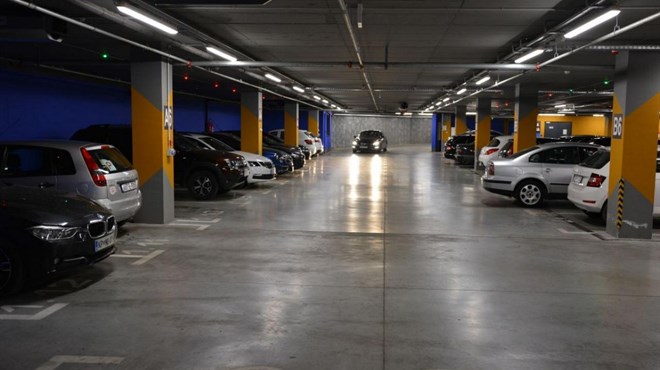 Mostar planira izgraditi devet javnih garaža s 3.500 parkirališnih mjesta