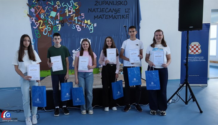 FOTOGALERIJA: Županijsko natjecanje iz matematike u Tihaljini! Marija Galić najbolja kod 'osmaša', Lovre Vlašić kod 'devetaša'