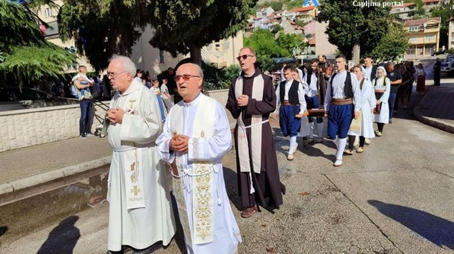 FOTO: More vjernika u Čapljini proslavilo blagdan svetog Franje