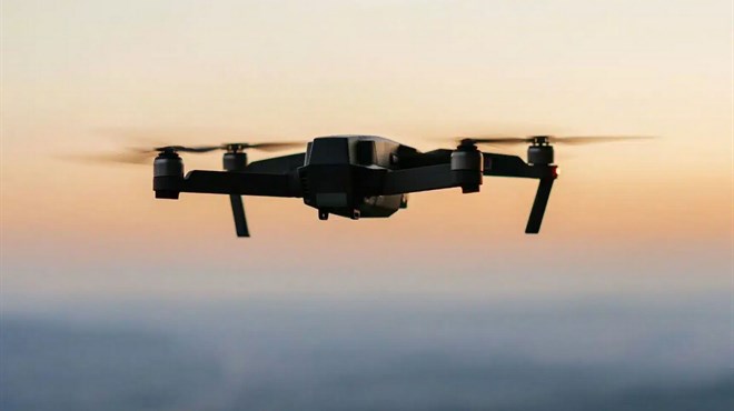 Ministarstvo obrane upozorava: Strogo je zabranjen let dronom iznad vojnih lokacija OS BiH