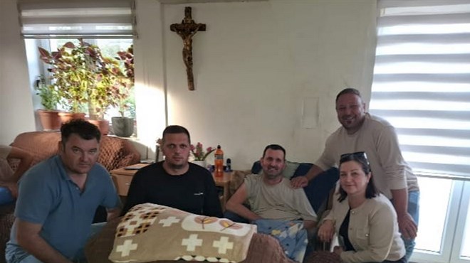 Vodstvo HLU Malič posjetilo obitelj Ćutuk: Grudski lovci još jednom pokazali veliko srce