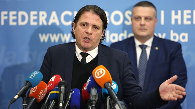 U mjesec dana broj zaposlenih u FBiH porastao za 4861 osobu