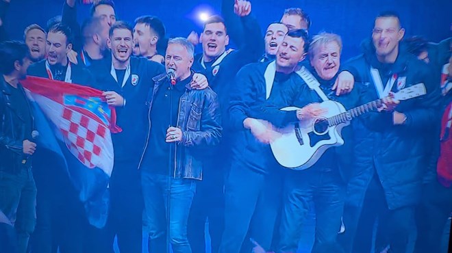 THOMPSON I RUKOMETAŠI ZAPJEVALI: AKO NE ZNAŠ ŠTA JE BILO!