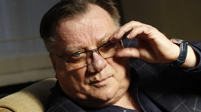 Halid Bešlić završio u bolnici