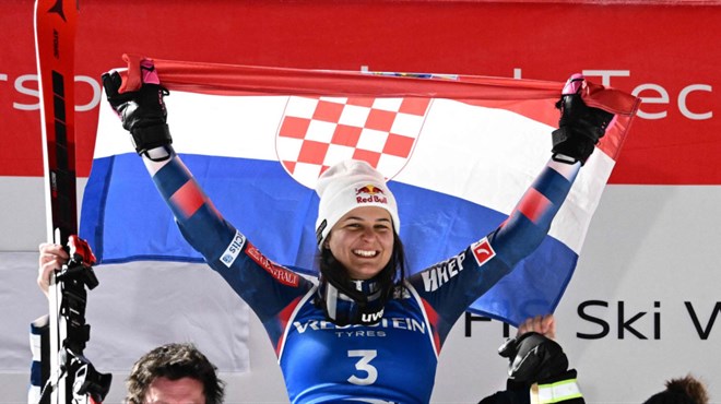 Slavite, pjevajte, navijajte! Zrinka Ljutić osvojila Mali kristalni globus u slalomu