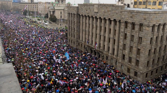 Deseci tisuća na ulicama Beograda