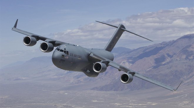 Američki špijunski avion satima kruži iznad BiH, poletio je iz NATO baze