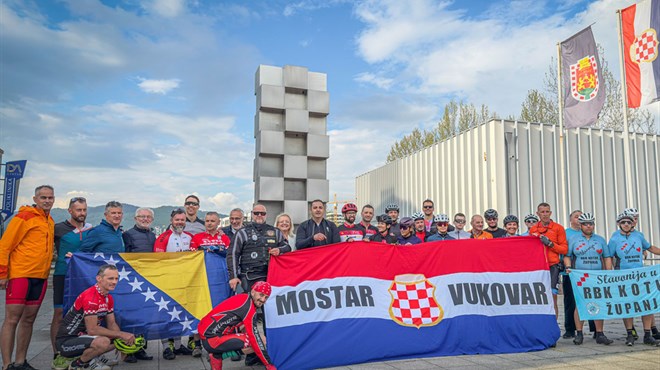 BICIKLISTI - Mostar i Vukovar povezani srcem FOTO
