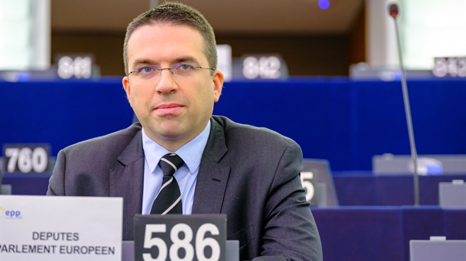 Sokol pisao Europskoj komisiji: 'Hrvatima u BiH zajamčite pravo korištenja hrvatskog jezika'
