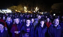 FOTO: Veliki broj građana Mostara dočekao ekipu Krešimir Keta Bandić