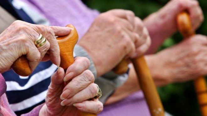 Jednokratna pomoć za umirovljenike je privremeno rješenje do povećanja mirovina