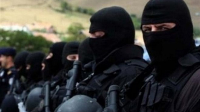 NOVE NAPETOSTI NA SJEVERU KOSOVA: Srbija ''razmatra'' povratak 1.000 svojih sigurnosnih snaga na Kosovo