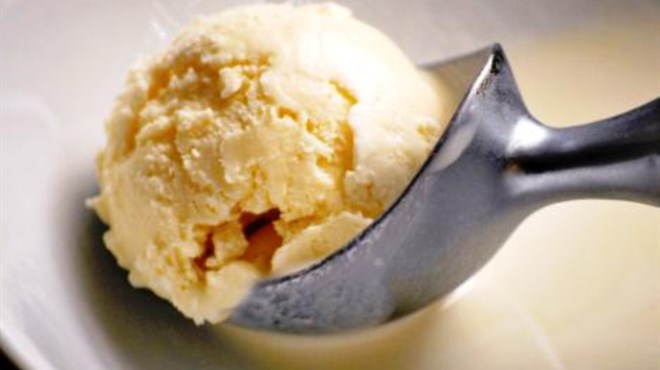 Pripremite domaći sladoled od vanilije