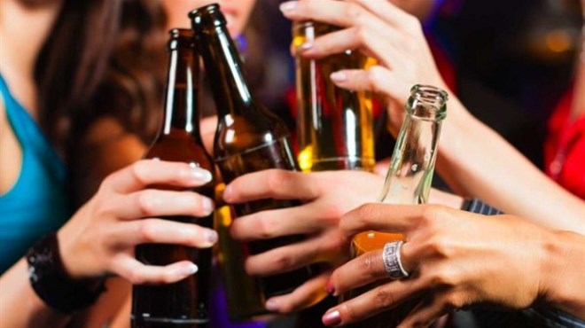 Evo koliko dugo se u organizmu zadrži alkohol od piva, vina, žestokog..