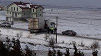 FOTO: Kamioni prekinuli promet na pravcu od Tomislavgrada prema Posušju