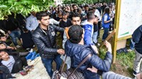 Stotine migranata autobusima stiže u Mostar VIDEO