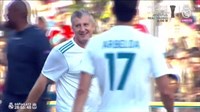 VIDEO: Hat-trick Šukera i Mijatovića! Legende Reala uvjerljive protiv Liverpoolovih