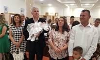 FOTO Dragan Čović kum na krštenju desetom djetetu u obitelji Begić iz Posušja