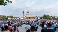 Velika Gospa u Međugorju: Došlo tisuće vjernika, slavljeno 16 misa... 