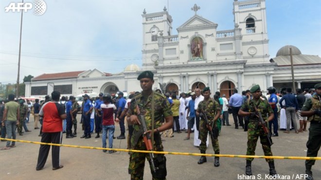 U mislima smo s katolicima na Šri Lanki! Odjeknula 8. eksplozija, na meti su crkve