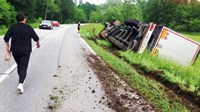 Prevrnuo se kamion, vozač iz BiH prošao bez ozljeda