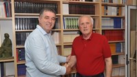 Akademik Muselimović uručio donaciju Hum. udruzi ''Fra Mladen Hrkać''