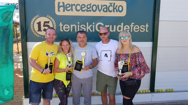 Završen 15. teniski GRUDEfest u organizaciji TK Grude FOTO