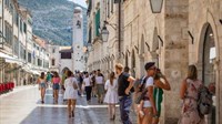 U Dubrovniku sve više turista