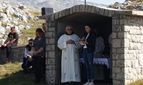 (FOTO) Održana selidbena misa: Fra Josip Vlašić naslijedio fra Antu Marića 