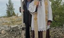 FOTOGALERIJA s kote Galac! Fra Luka Marić blagoslovio spomen-ploču povodom povijesnog datuma