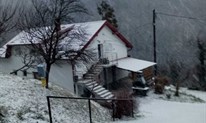 FOTO: Dok se mi 'kupamo' u južini, u nizinskim dijelovima Hrvatske pada snijeg