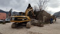 Počelo rušenje Ćirine zgrade u Mostaru