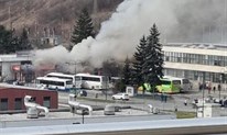 FOTO: Eksplodirala plinska boca u Sarajevu, gore objekti, ima ozlijeđenih