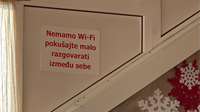 Genijalna poruka kafića u BiH: Nemamo Wi-Fi, pokušajte malo razgovarati između sebe