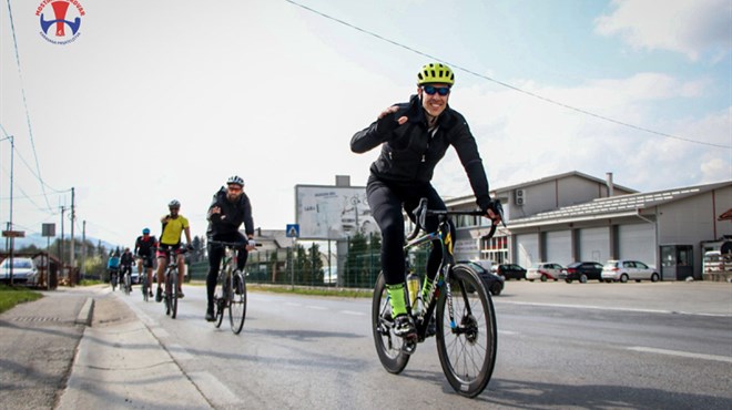 Biciklistička karavana Mostar – Vukovar stigla u Žepče FOTO
