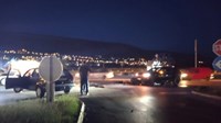 Fotografije s mjesta nesreće u Mostaru: Sudjelovala dva auta i motocikl, jedna osoba teže ozlijeđena