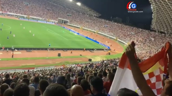 VIDEO za naježiti se: Himna Hercegovine na Poljudu, u kadru zastava Herceg Bosne
