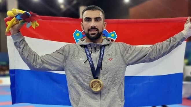 Anđelo Kvesić osvojio broncu na EP u karateu